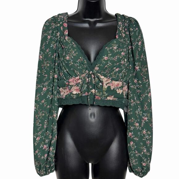 ALTAR’D STATE FOREST GREEN CROP TOP BOHO FLORAL LACE FAIRY COTTAGECORE M NWT $68 - Picture 1 of 7